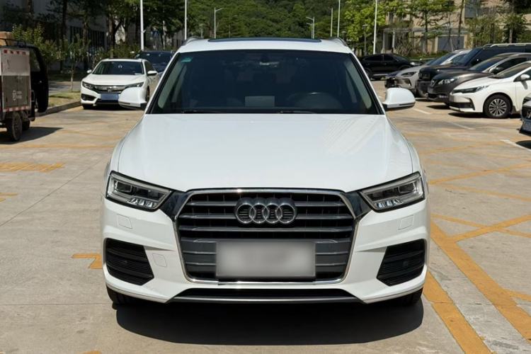 Used Audi Q3 2017 30 TFSI Fashion Model Exterior 5