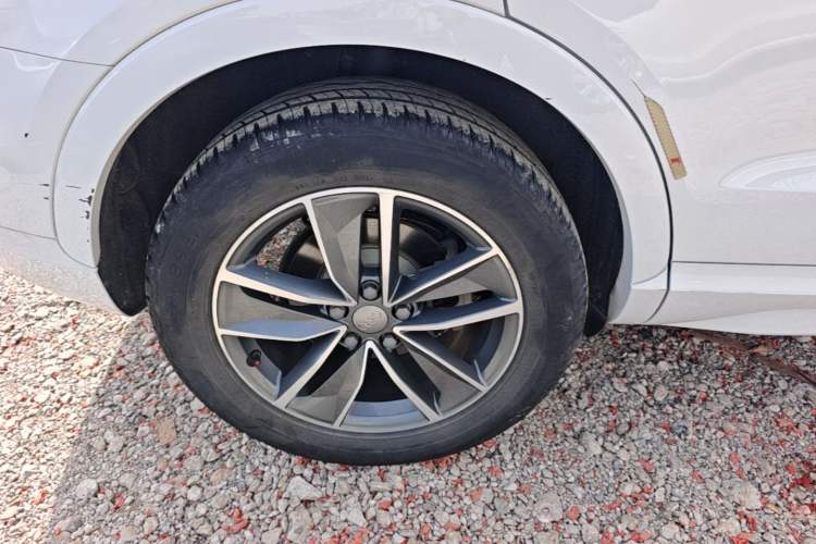 Used Audi Q3 2017 40 TFSI quattro all-wheel-drive sport model Exterior 5