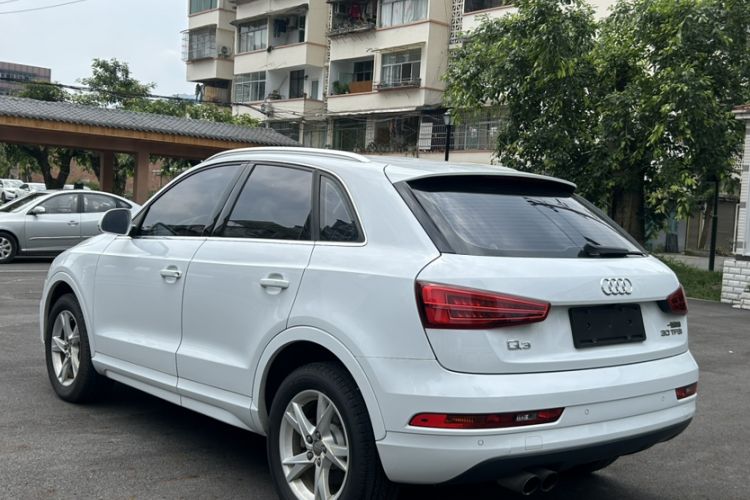 Used Audi Q3 2017 30 TFSI Fashion Model Exterior 6