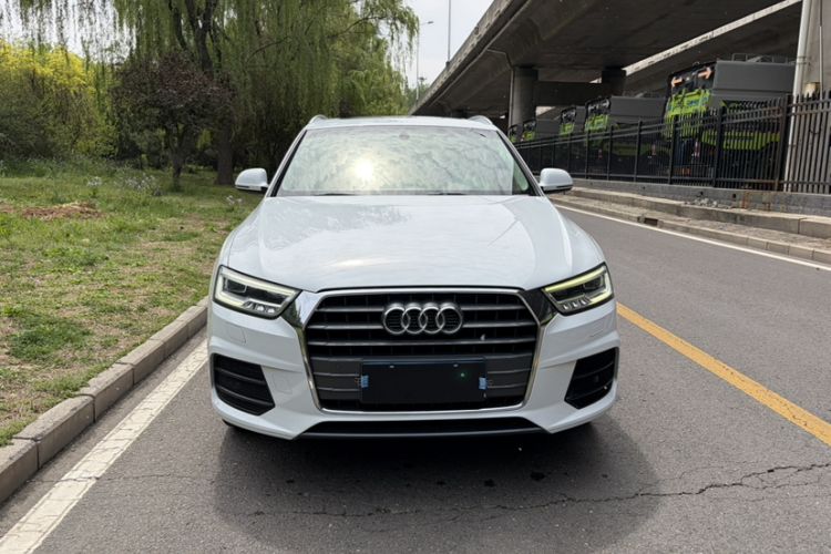 Used Audi Q3 2017 30 TFSI Fashion Model Exterior 6