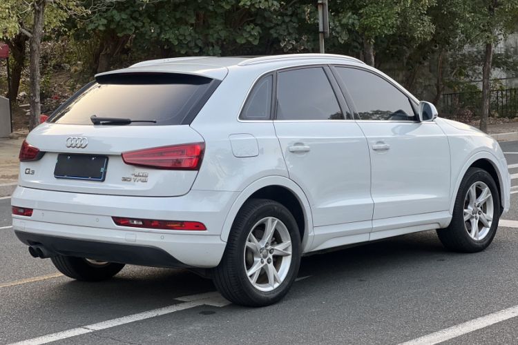 Used Audi Q3 2017 30 TFSI Fashion Model Exterior 7