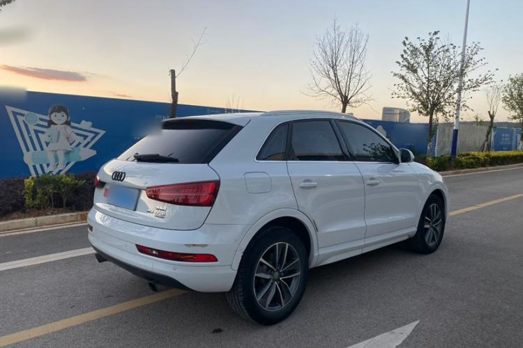 Used Audi Q3 2017 40 TFSI quattro all-wheel-drive sport model Exterior 7