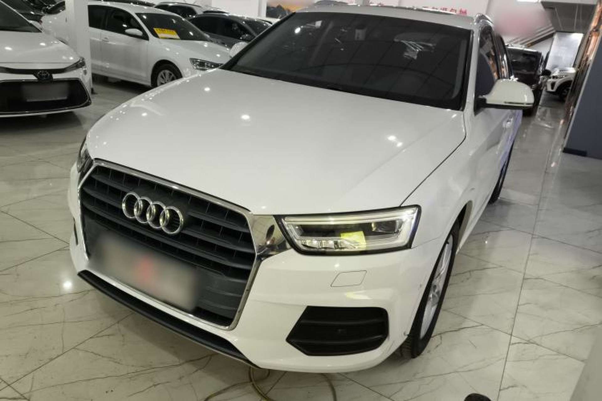 Used Audi Q3 2017 30 TFSI Fashion Model Front Left 45 Deg