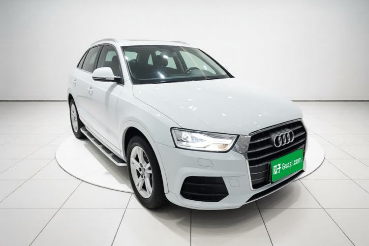 Used Audi Q3 2017 30 TFSI Fashion Model Front Right 45 Deg