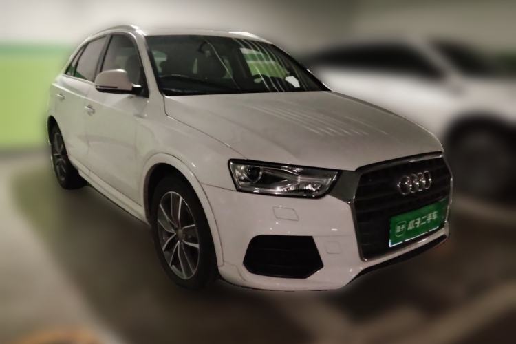 Used Audi Q3 2017 30 TFSI Standard Model Front Right 45 Deg