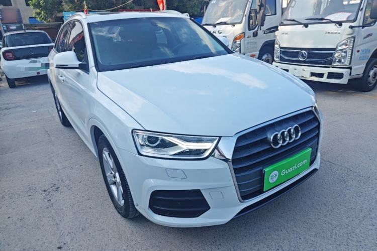 Used Audi Q3 2017 35 TFSI Fashion Model Front Right 45 Deg