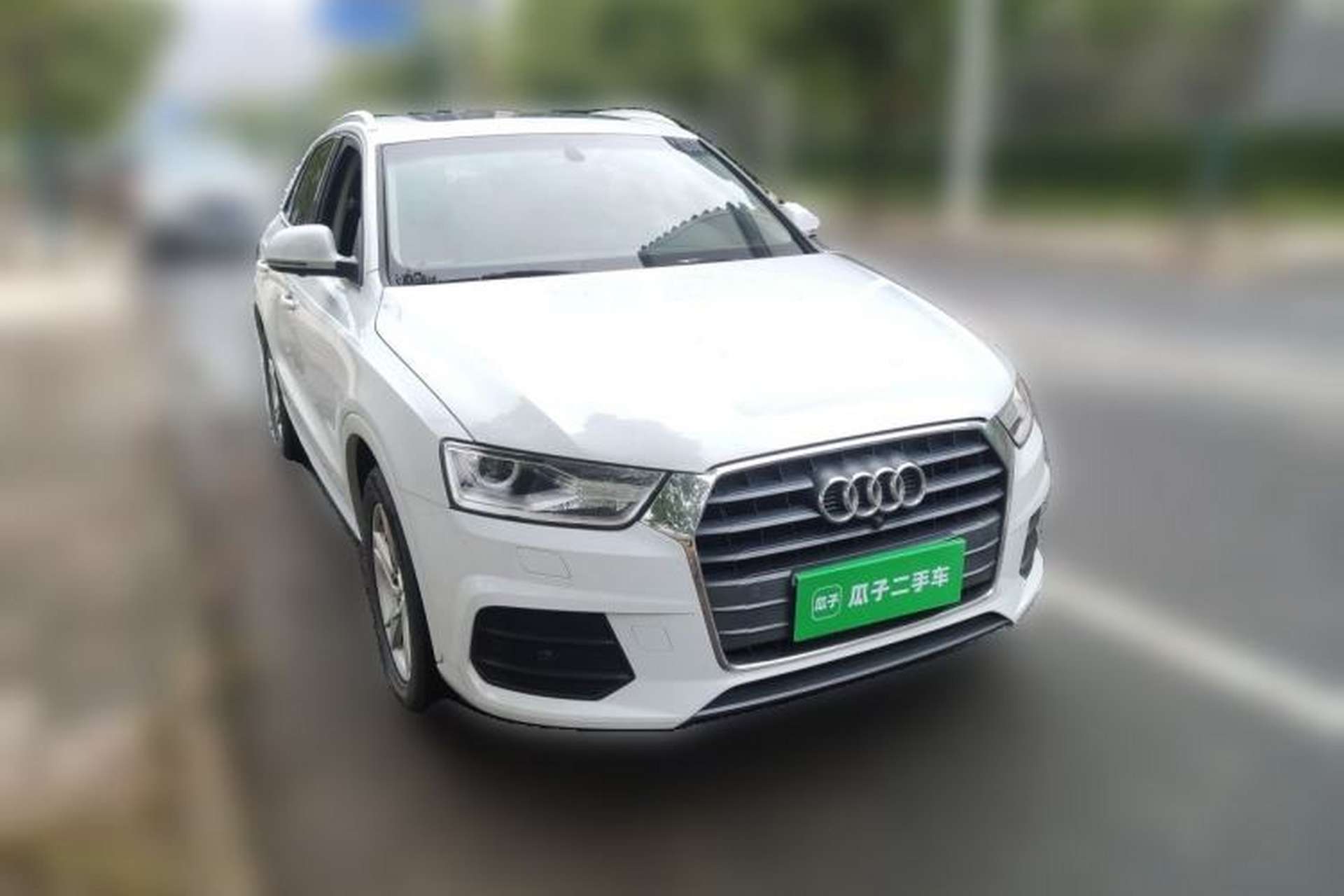 Used Audi Q3 2017 30 TFSI Fashion Model Front Right 45 Deg