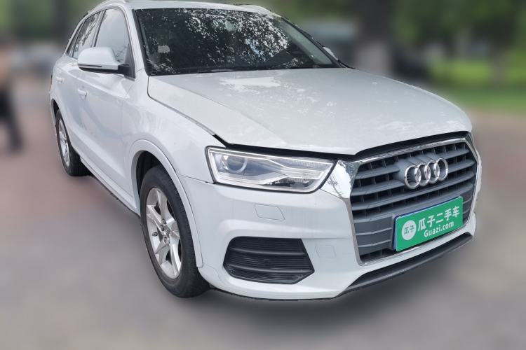 Used Audi Q3 2017 35 TFSI Fashion Model Front Right 45 Deg