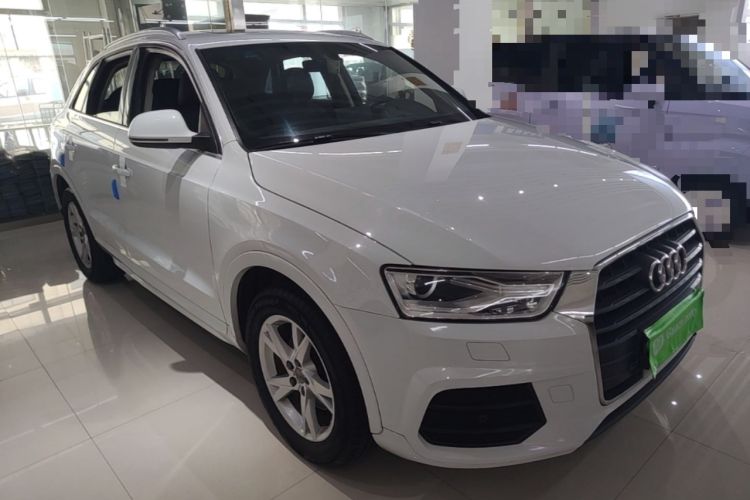 Used Audi Q3 2017 30 TFSI Fashion Model Front Right 45 Deg