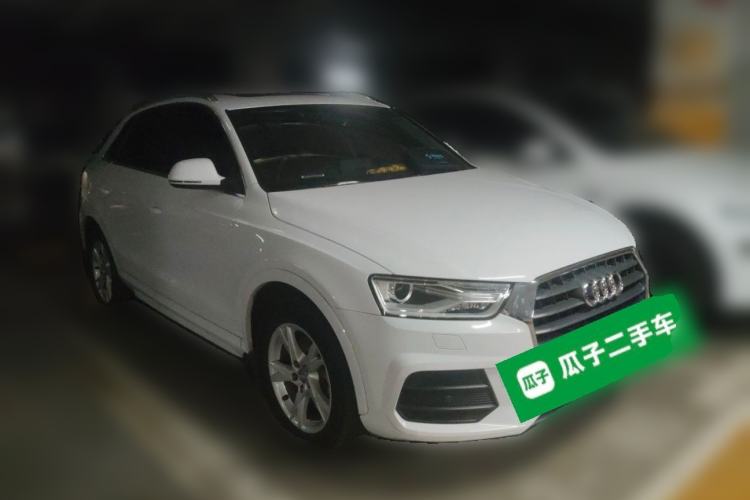Used Audi Q3 2017 30 TFSI Fashion Model Front Right 45 Deg