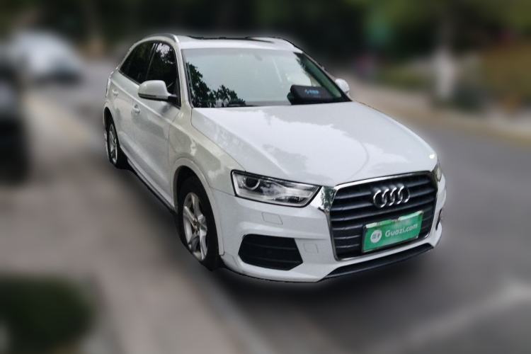 Used Audi Q3 2017 35 TFSI Fashion Model Front Right 45 Deg