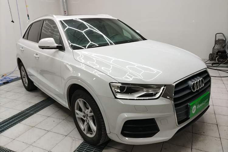 Used Audi Q3 2017 30 TFSI Fashion Model Front Right 45 Deg