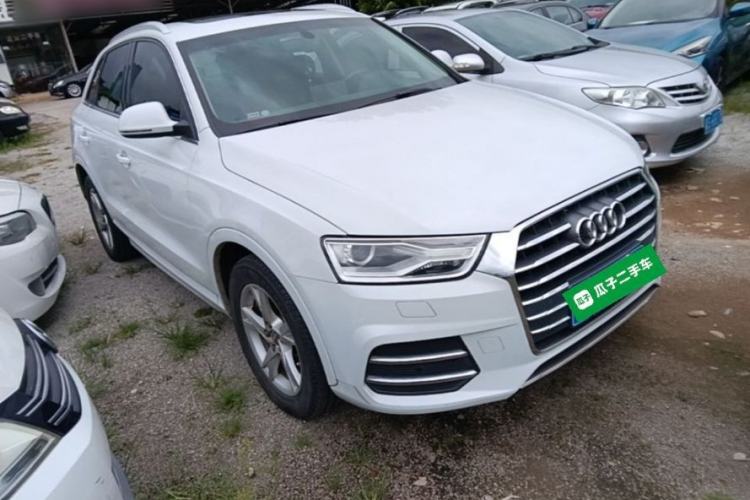 Used Audi Q3 2017 35 TFSI Fashion Model Front Right 45 Deg