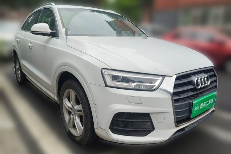Used Audi Q3 2017 35 TFSI Style Edition Front Right 45 Deg