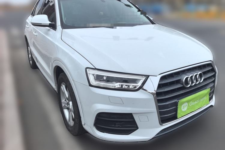 Used Audi Q3 2017 35 TFSI Fashion Model Front Right 45 Deg