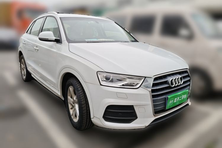 Used Audi Q3 2017 30 TFSI Fashion Model Front Right 45 Deg