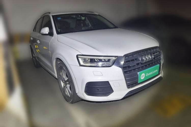 Used Audi Q3 2017 30 TFSI Fashion Model Front Right 45 Deg