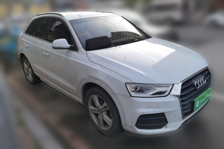 Used Audi Q3 2017 30 TFSI Fashion Model Front Right 45 Deg