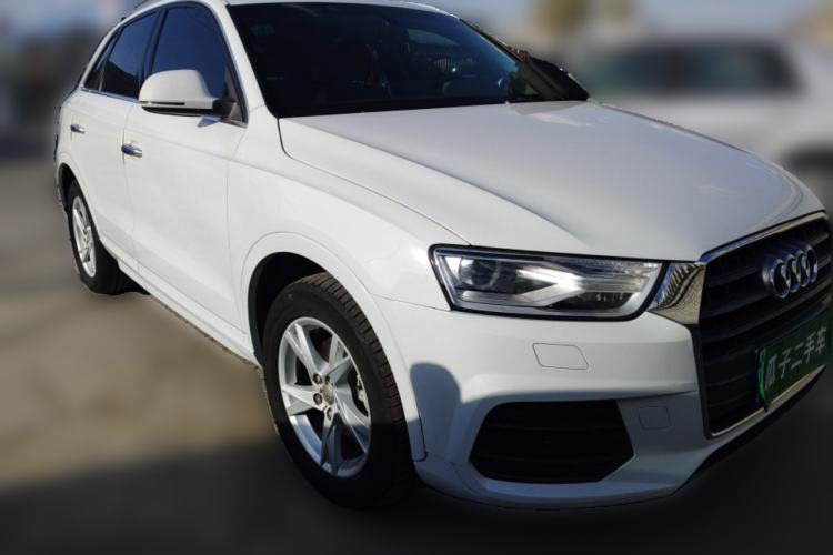 Used Audi Q3 2017 30 TFSI Fashion Model Front Right 45 Deg