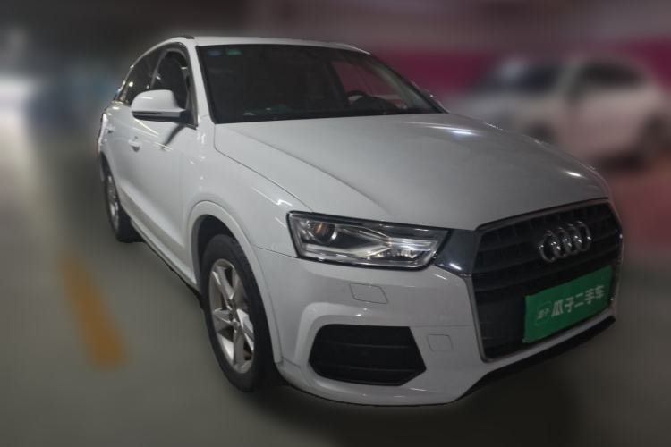 Used Audi Q3 2017 30 TFSI Fashion Model Front Right 45 Deg