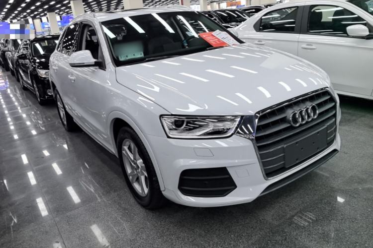 Used Audi Q3 2017 35 TFSI Fashion Model Front Right 45 Deg