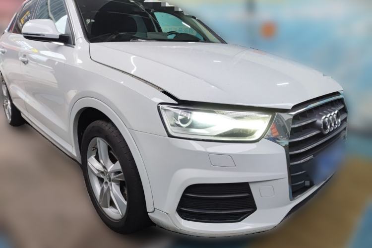 Used Audi Q3 2017 30 TFSI Fashion Model Front Right 45 Deg