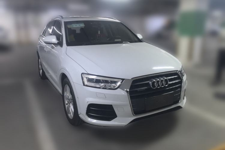 Used Audi Q3 2017 35 TFSI quattro all-wheel drive fashion model Front Right 45 Deg
