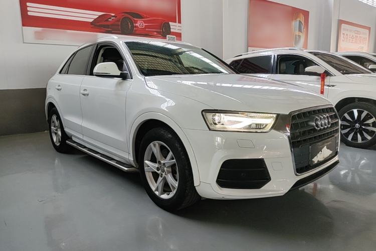 Used Audi Q3 2017 35 TFSI Fashion Model Front Right 45 Deg