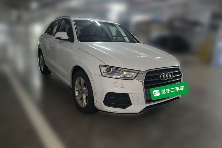 Used Audi Q3 2017 35 TFSI Fashion Model Front Right 45 Deg