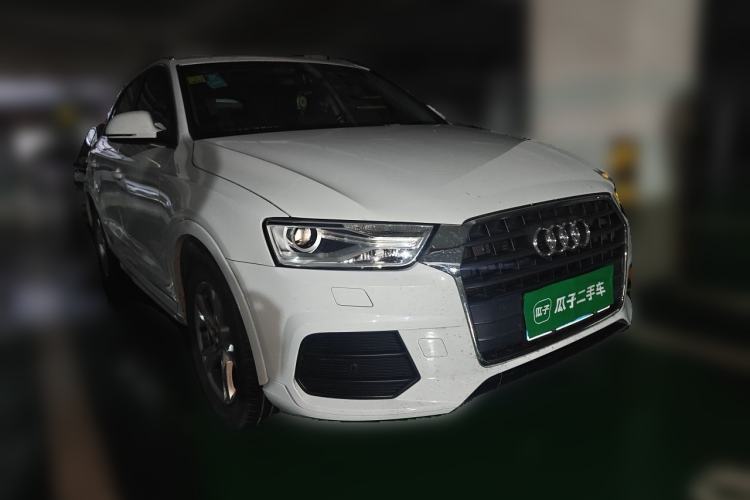 Used Audi Q3 2017 35 TFSI Fashion Model Front Right 45 Deg