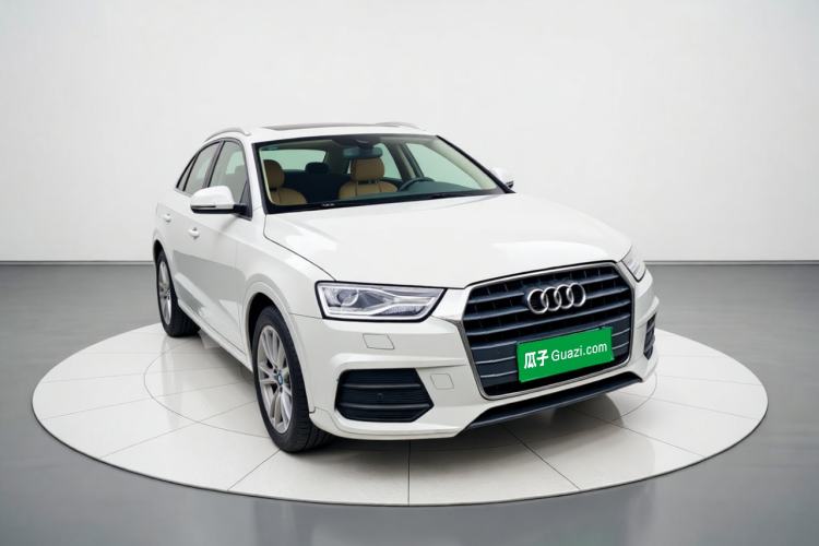 Used Audi Q3 2017 30 TFSI Fashion Model Front Right 45 Deg