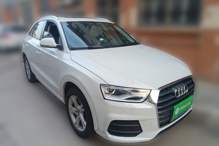 Used Audi Q3 2017 30 TFSI Fashion Model Front Right 45 Deg