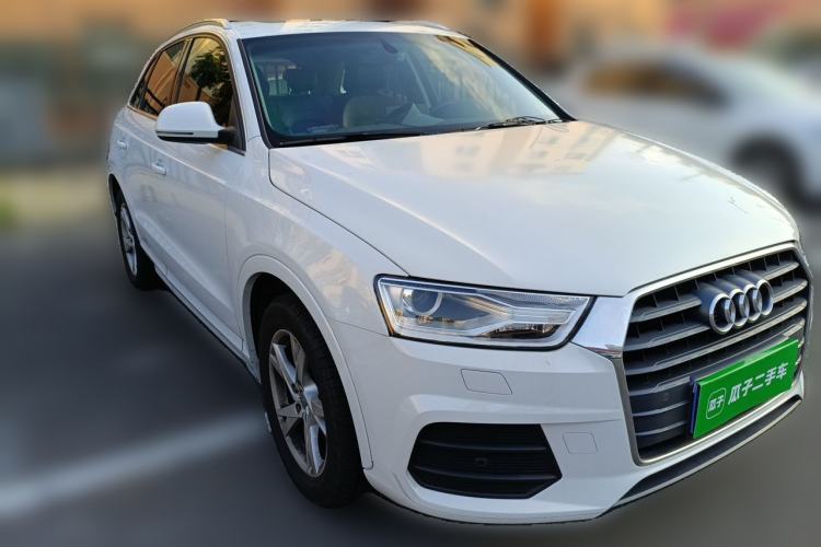 Used Audi Q3 2017 30 TFSI Fashion Model Front Right 45 Deg