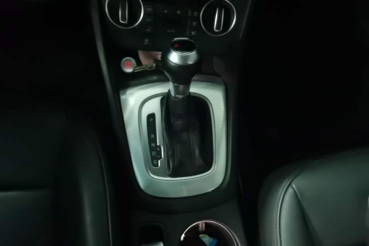 Used Audi Q3 2017 30 TFSI Fashion Model Gear Lever