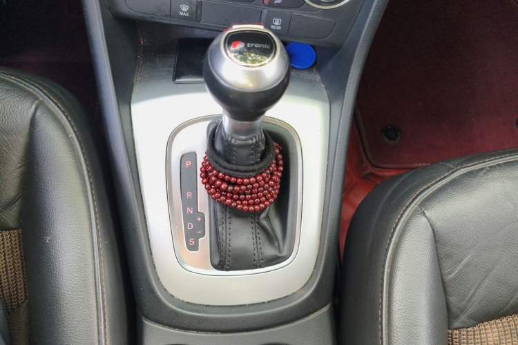 Used Audi Q3 2017 30 TFSI Fashion Model Gear Lever