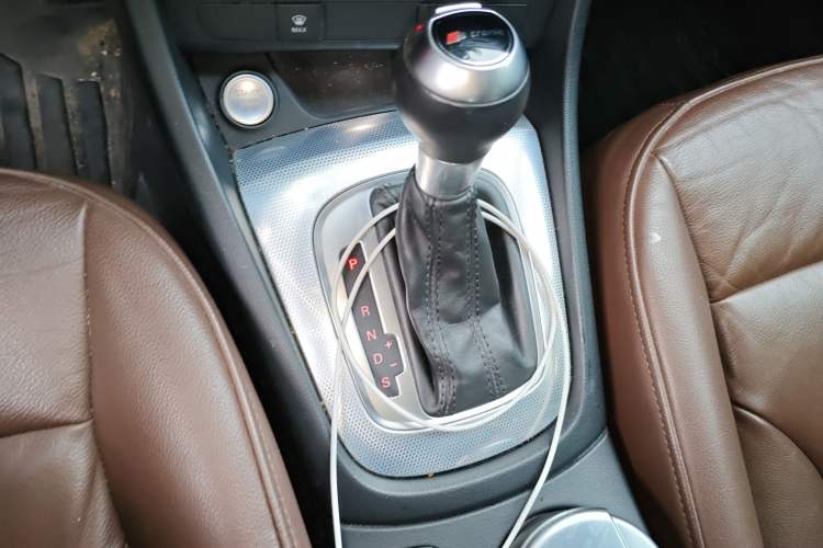 Used Audi Q3 2017 30 TFSI Fashion Model Gear Lever