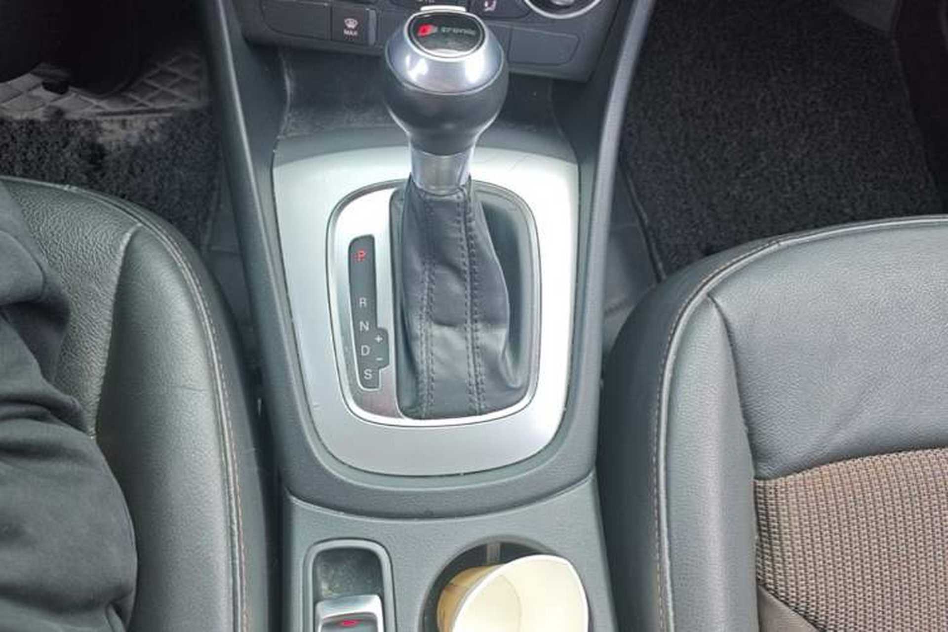 Used Audi Q3 2017 30 TFSI Fashion Model Gear Lever