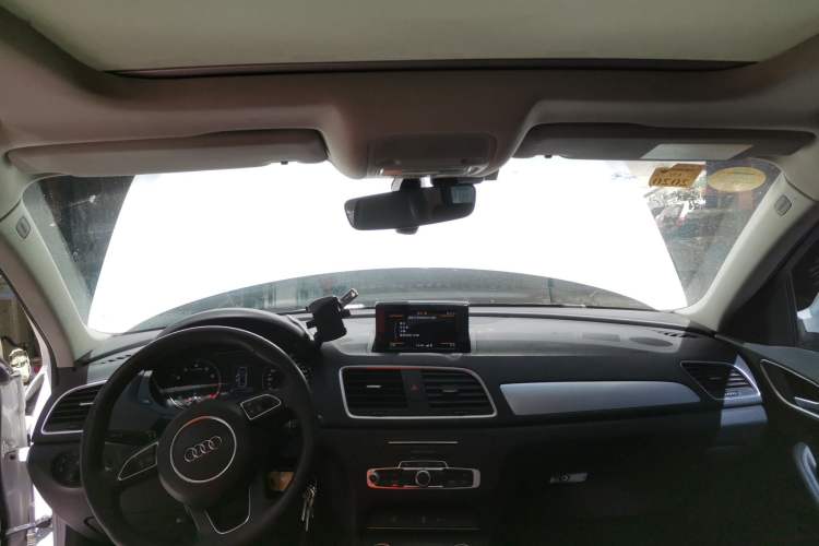 Used Audi Q3 2017 30 TFSI Fashion Model Headliner