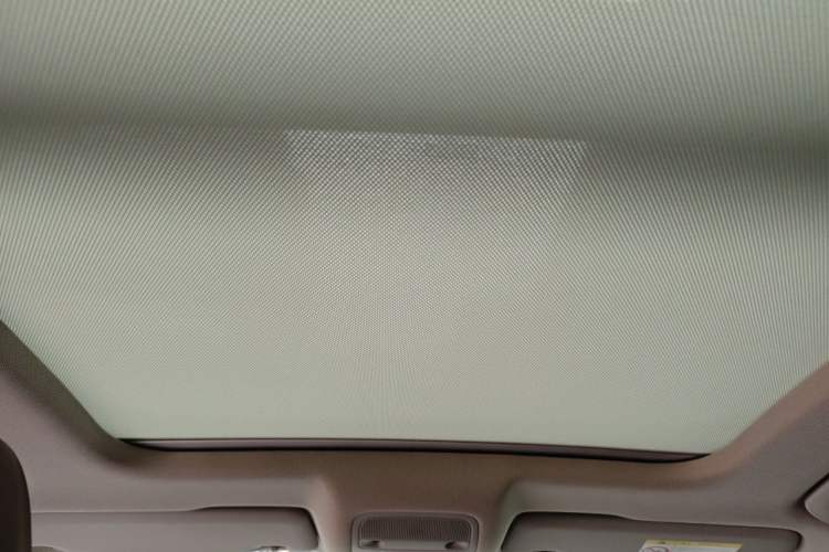 Used Audi Q3 2017 35 TFSI quattro all-wheel drive fashion model Headliner