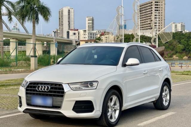 Ojetý Audi Q3 2017 35 TFSI Fashion Model