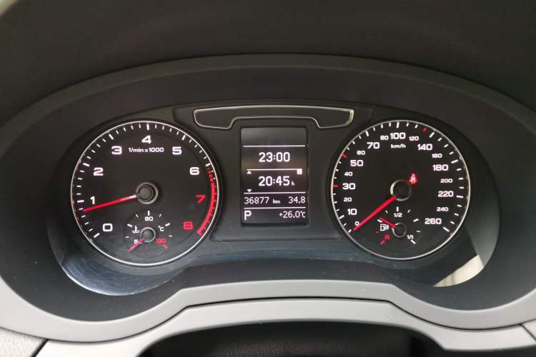 Used Audi Q3 2017 30 TFSI Fashion Model Instrument Cluster