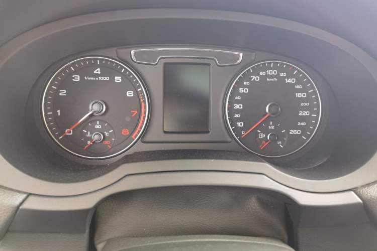 Used Audi Q3 2017 35 TFSI Fashion Model Instrument Cluster
