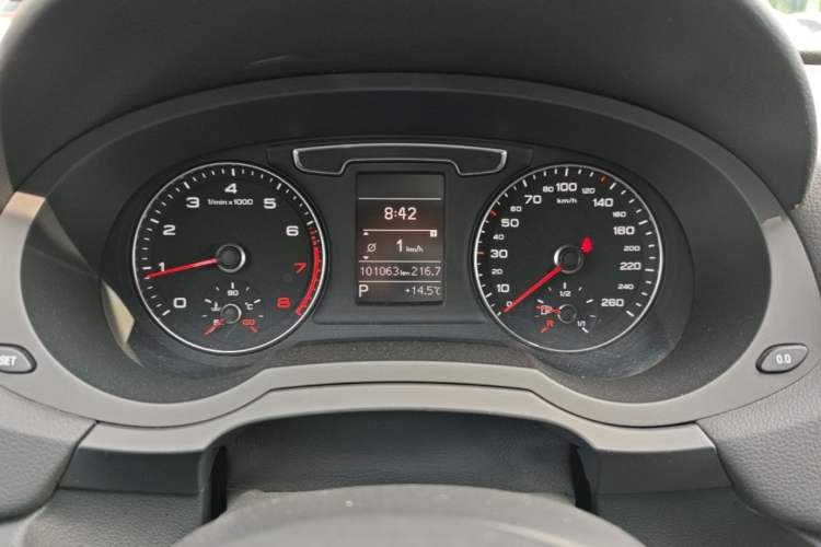 Used Audi Q3 2017 35 TFSI Fashion Model Instrument Cluster