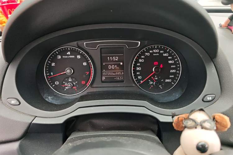 Used Audi Q3 2017 30 TFSI Fashion Model Instrument Cluster