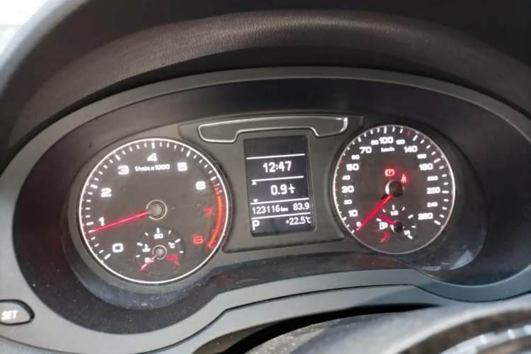 Used Audi Q3 2017 30 TFSI Fashion Model Instrument Cluster