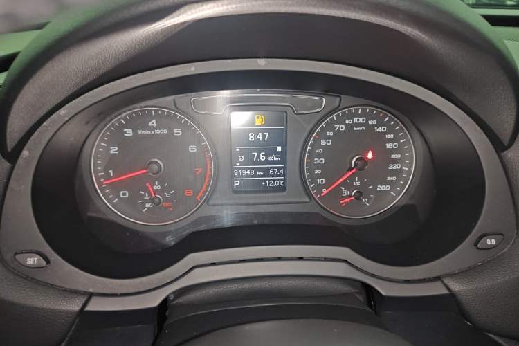 Used Audi Q3 2017 35 TFSI Fashion Model Instrument Cluster