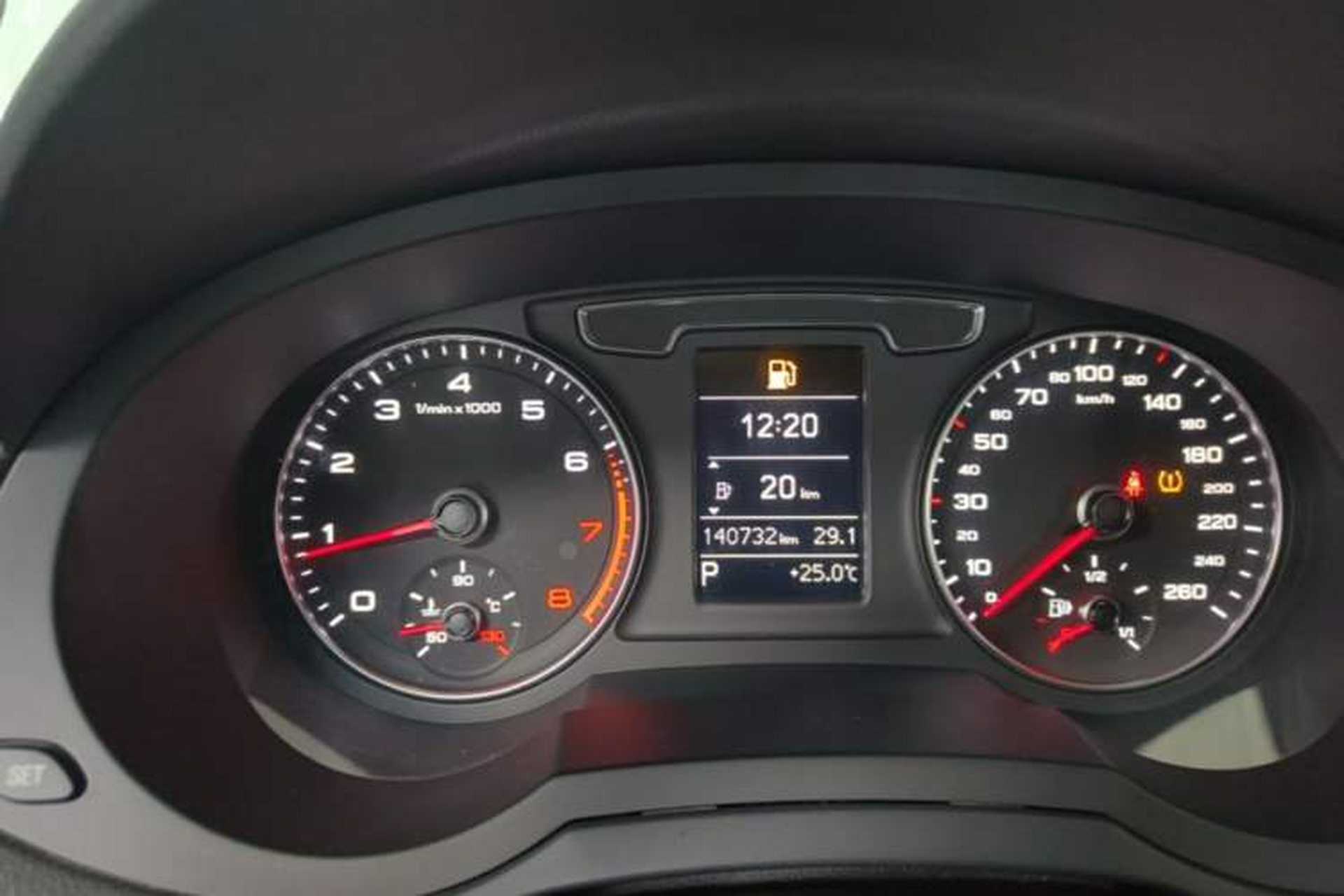 Used Audi Q3 2017 30 TFSI Fashion Model Instrument Cluster