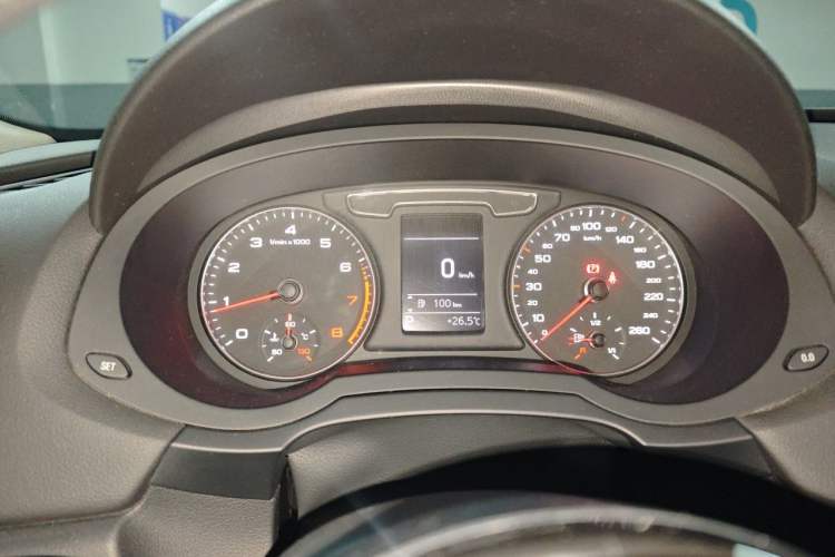 Used Audi Q3 2017 30 TFSI Fashion Model Instrument Cluster