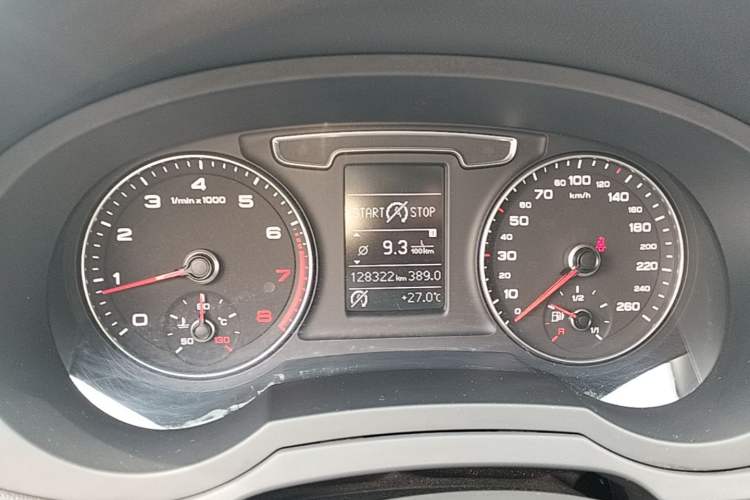 Used Audi Q3 2017 30 TFSI Fashion Model Instrument Cluster