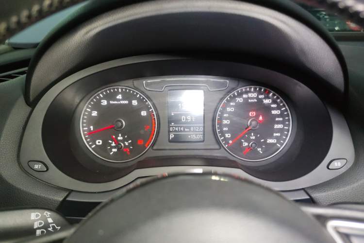 Used Audi Q3 2017 35 TFSI Fashion Model Instrument Cluster